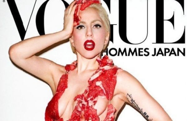 Lady Gaga - Лицо с обложки 2010