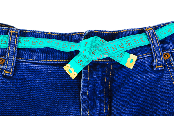 Как скрыть полноту с помощью одежды