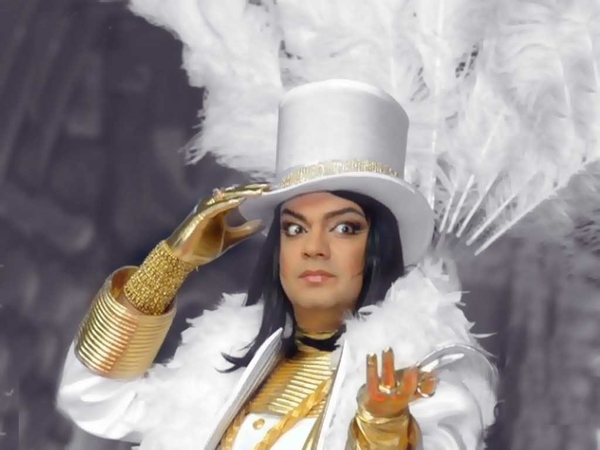 Киркоров мыл полы во время концерта