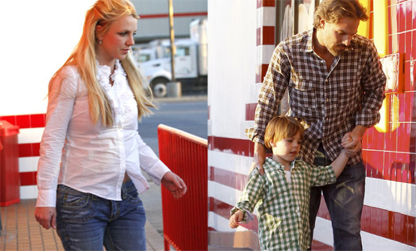 Бритни Спирс пользуется бесплатными туалетами в McDonalds