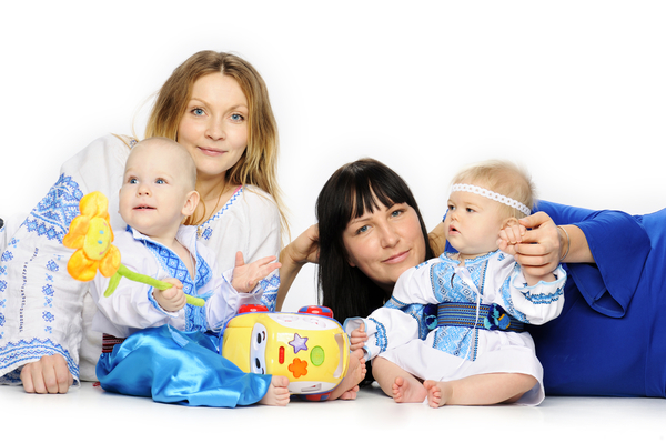 Почему мамы лгут друг другу