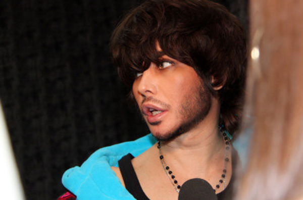 Сергей Зверев запал на стриптизершу