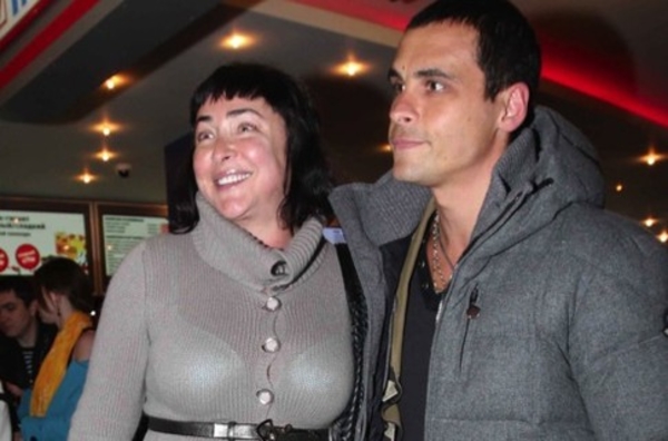 Лолита сделала пластику