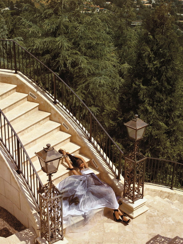 Наоми Кэмпбелл снялась в рекламе московской недвижимости