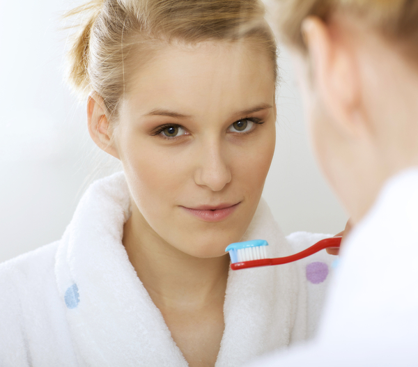 Что наносит вред зубам