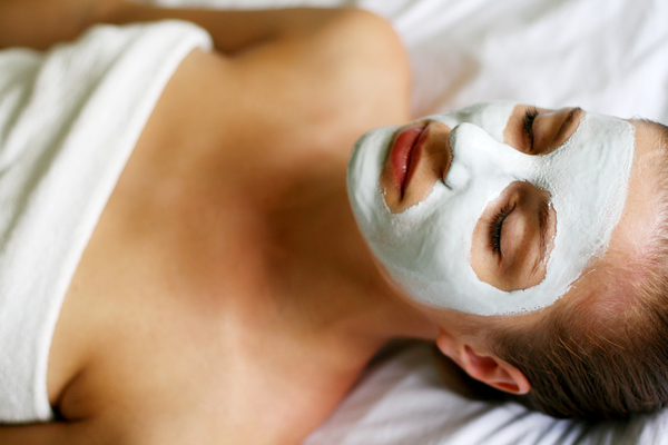 Маски  для лица перед романтическим свиданием