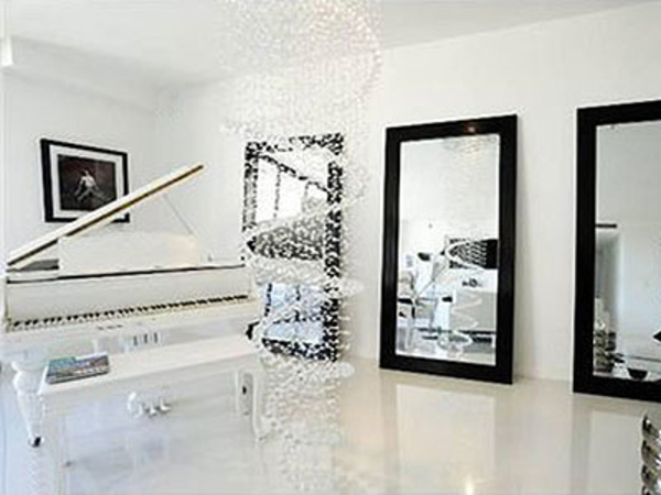 На 16-летие Джастину Биберу подарят квартиру