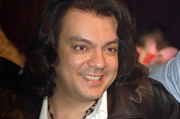 Киркоров устраивает грязные танцы на концертах