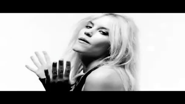 Alexander Wang выпустил промо-ролик весенней коллекции