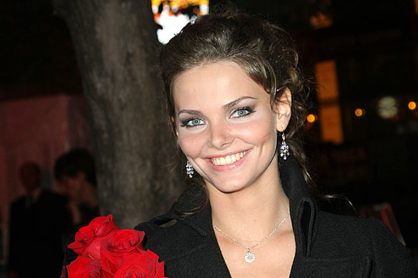 Лизу Боярскую заказали