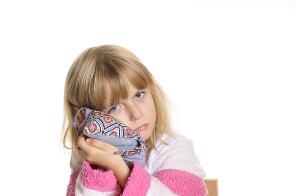 Простуда может привести к отиту