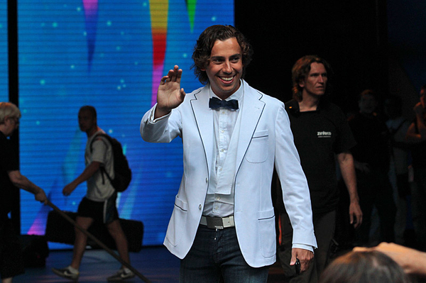 Анатолий Степанов