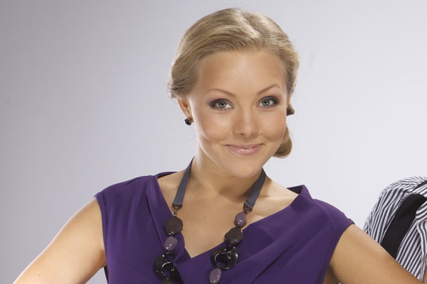 Алена Шоптенко научила Ксению Бородину танцевать