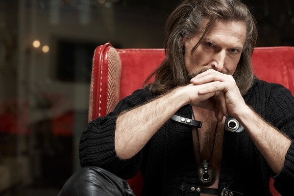 Никита Джигурда откровенно о фаллосах