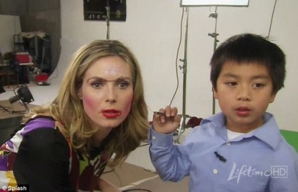 Маленький мальчик поиздевался над Хайди Клум