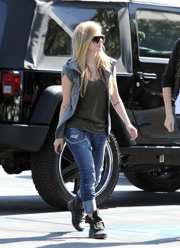 Аврил Лавинь