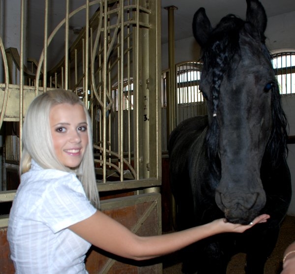 На Евровидение 2011 поедет Мика Ньютон