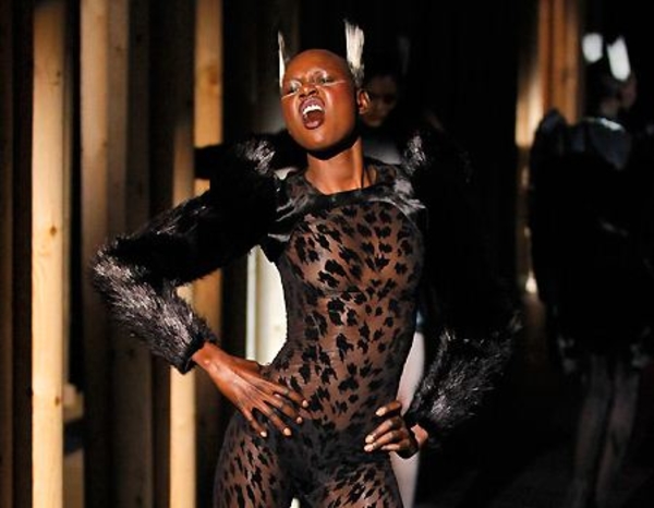 Сенсационый показ Thierry Mugler: эпатаж, fashion и Gaga