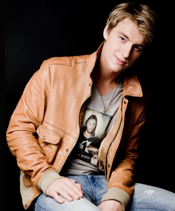 От России на Евровидении выступит Алексей Воробьев