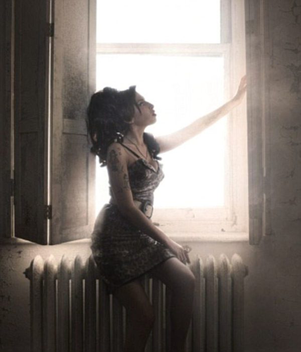 Эми Уайнхаус сбежала из ада