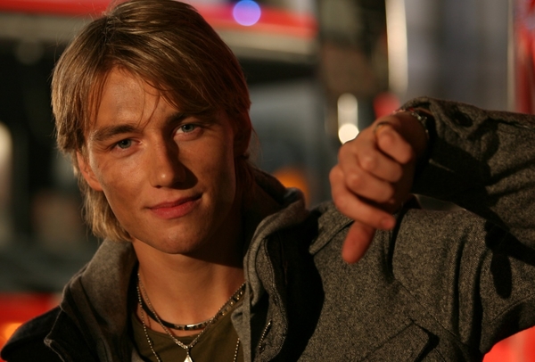 Алексей Воробьев придумал себе псевдоним