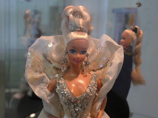 Барби исполнилось 52 года