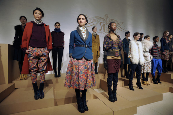 Презентация коллекции дизайнера Рейчел Рой в Нью-Йорке