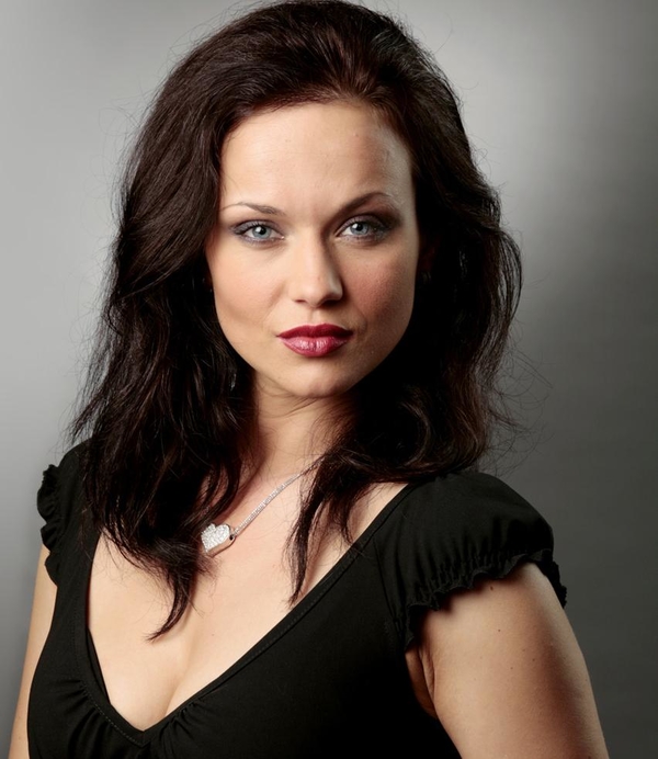 Маргоша надела фату