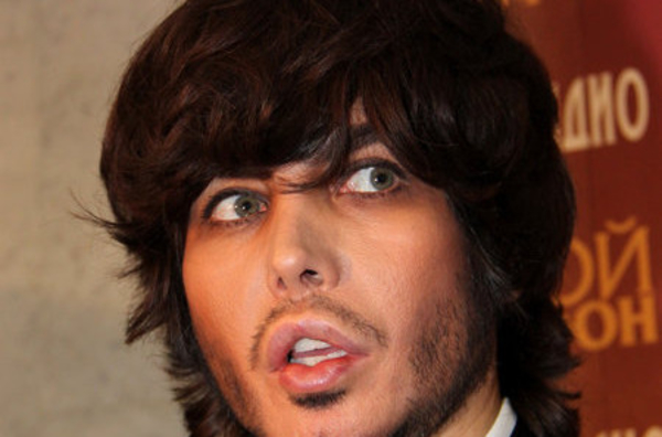 Премьера клипа Сергея Зверева Люди-ангелы