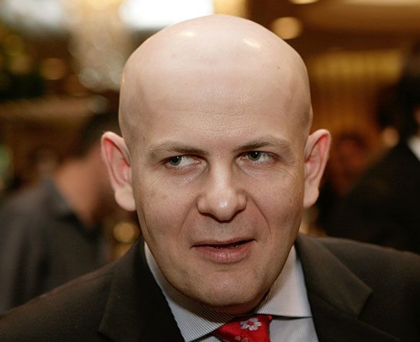 Бузина и Поярков решают вопросы кулаками