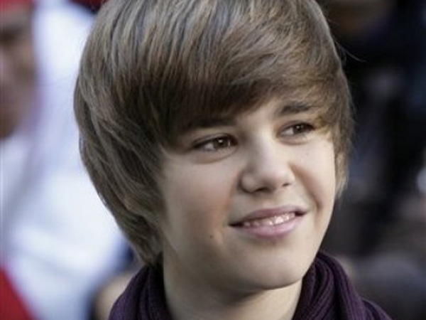 Джастин Бибер забыл застегнуть ширинку