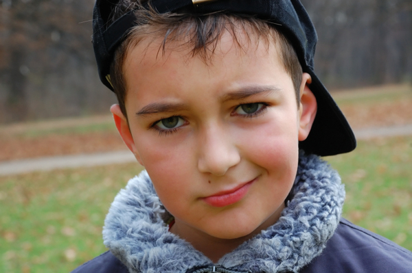 Среда, в которой растет ребенок, влияет на его поведение