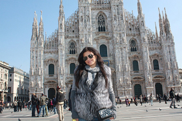 Беременная Лорак путешествует: фото