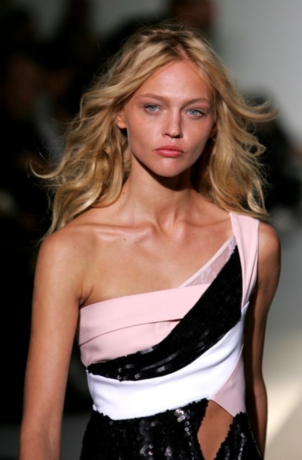 Саша Пивоварова/ Sasha Pivovarova