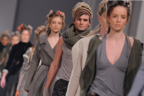 Ukrainian Fashion Week: Литковская, КаменскаяКононова, Буренина