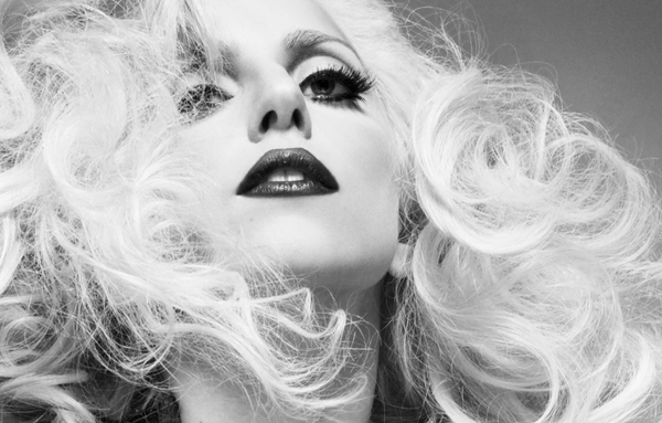Скандал вокруг новой песни Lady GaGa