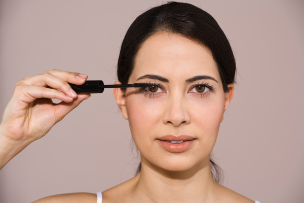 Секреты нанесения туши для ресниц