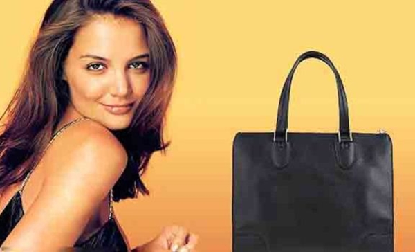 Кэти Холмс стала дизайнером сумок