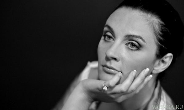 Елена Ваенга ищет встречи с первой любовью