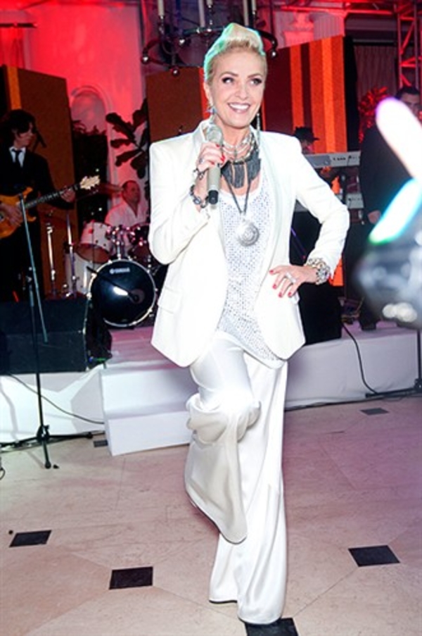 Лайма Вайкуле