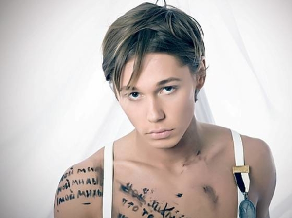 Диму Бикбаева поймали на краже