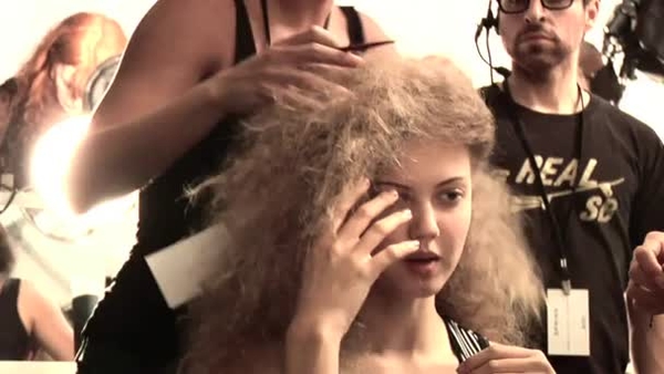 Показ весенне-летней коллекции 2011 от Marc Jacobs