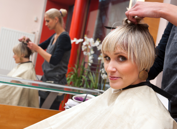 Визит к парикмахеру: правила удачной стрижки