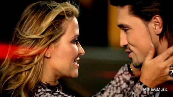 Дима Билан погулял на свадьбе экс-любимой