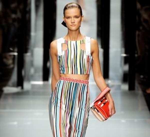 Античные мотивы в коллекции Versace: весна-лето 2011