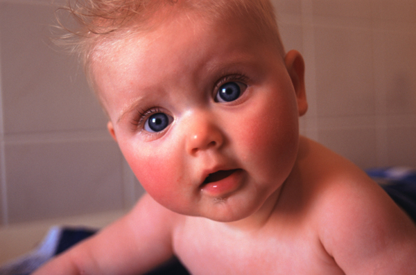 Как выбрать масло для кожи малыша