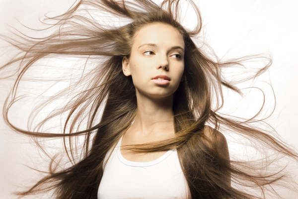 Как бороться с проблемой секущихся волос