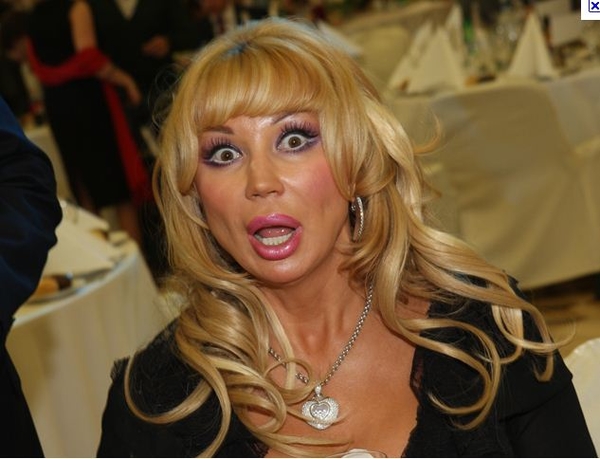 Экс-муж Маши Распутиной подал на нее в суд