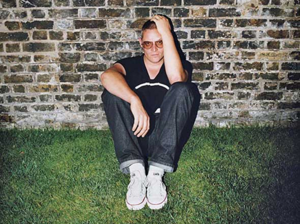 Джайлз Дикон / Giles Deacon