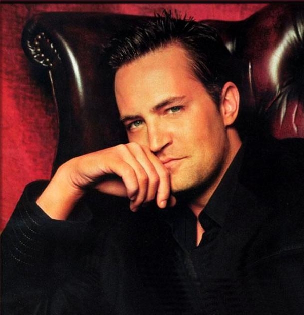 Метью Перри угодил в реабилитационую клинику